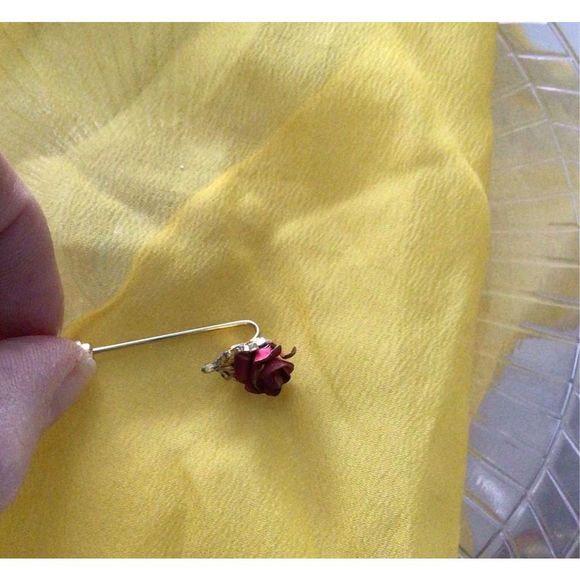 Vintage Lapel Pin Red Rose Stick Pin Lapel Pin - Picture 6 of 10